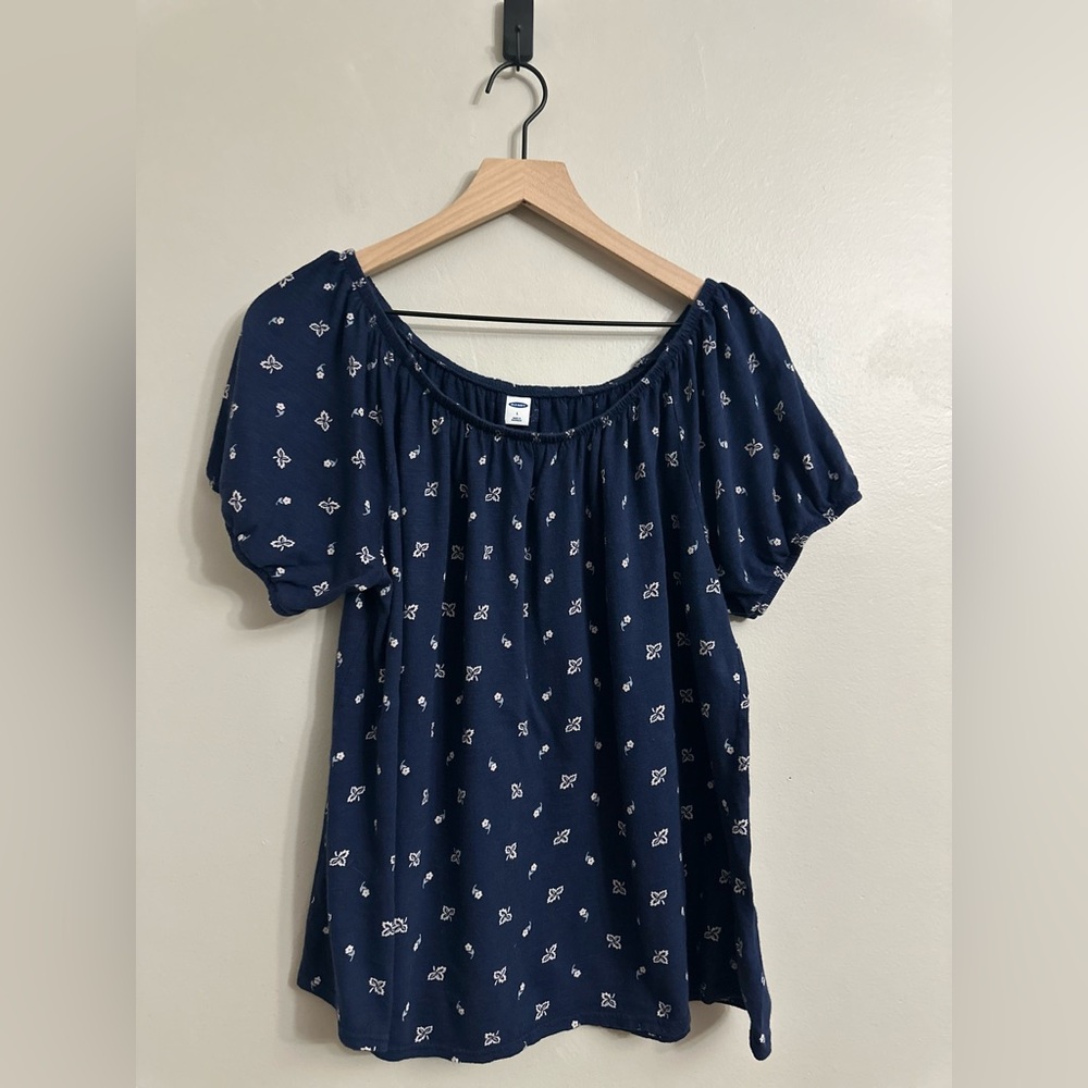 Old Navy puff sleeve cotton blend blouse, navy with white pattern, L